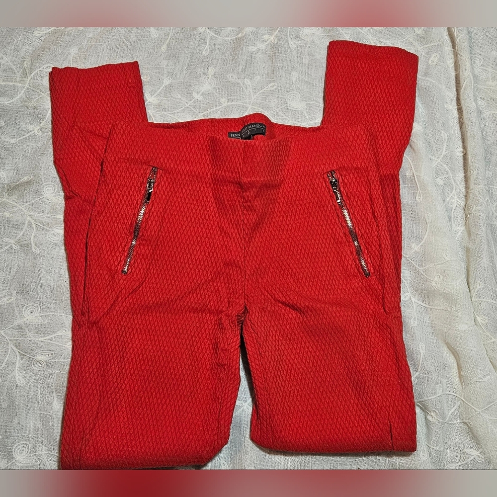 Womens Red Skinny Dress Pants Stretchy Zip Pockets Sz 6 Buffalo Bills - Picture 3 of 5